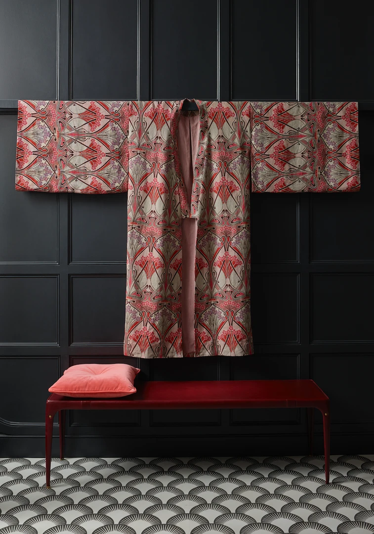 Liberty Fabrics New Ianthe Bloom Multi Ladbroke Linen - Floral Heritage Homeware Fabric 4 Liberty Fabrics New Ianthe Bloom Multi Ladbroke Linen, Lacquer