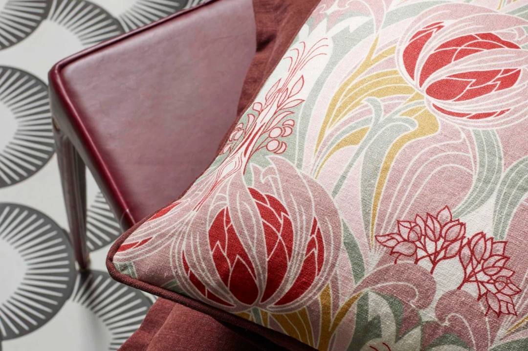 Liberty Fabrics Katherine Nouveau Emberton Linen in Jade - Bohemian Dream Collection 11 Liberty Fabrics Katherine Nouveau Emberton Linen, Jade New