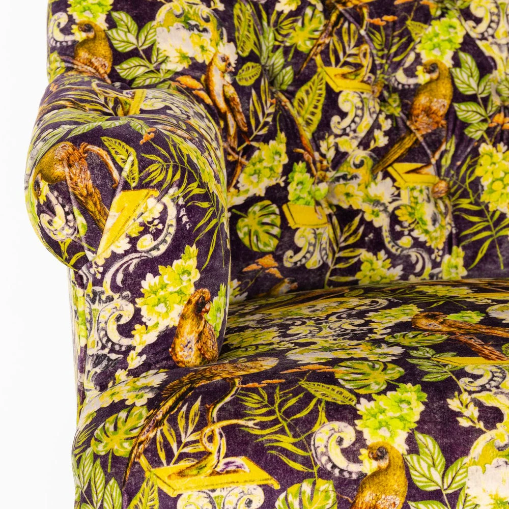 Mind The Gap Les Jardins Royaux MTG St. Germaine Tufted Chair - La Voliere Velvet | Luxury Armchair 9 Mind The Gap Les Jardins Royaux MTG FURNITURE ST.GERMAINE TUFTED CHAIR - LA VOLIERE VELVET