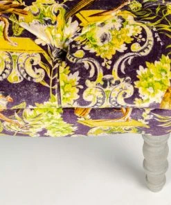 Mind The Gap Les Jardins Royaux Dubois Ottoman La Voliere