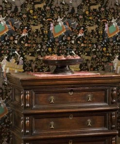 Mind The Gap Hindustan Anthracite Wallpaper