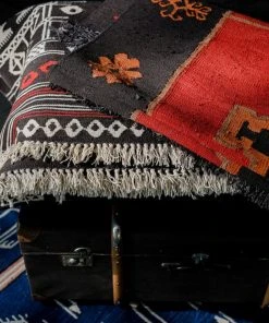 Mind The Gap Bohemian Dream Yadigari- Anatolia Red Wool Kilim Medium