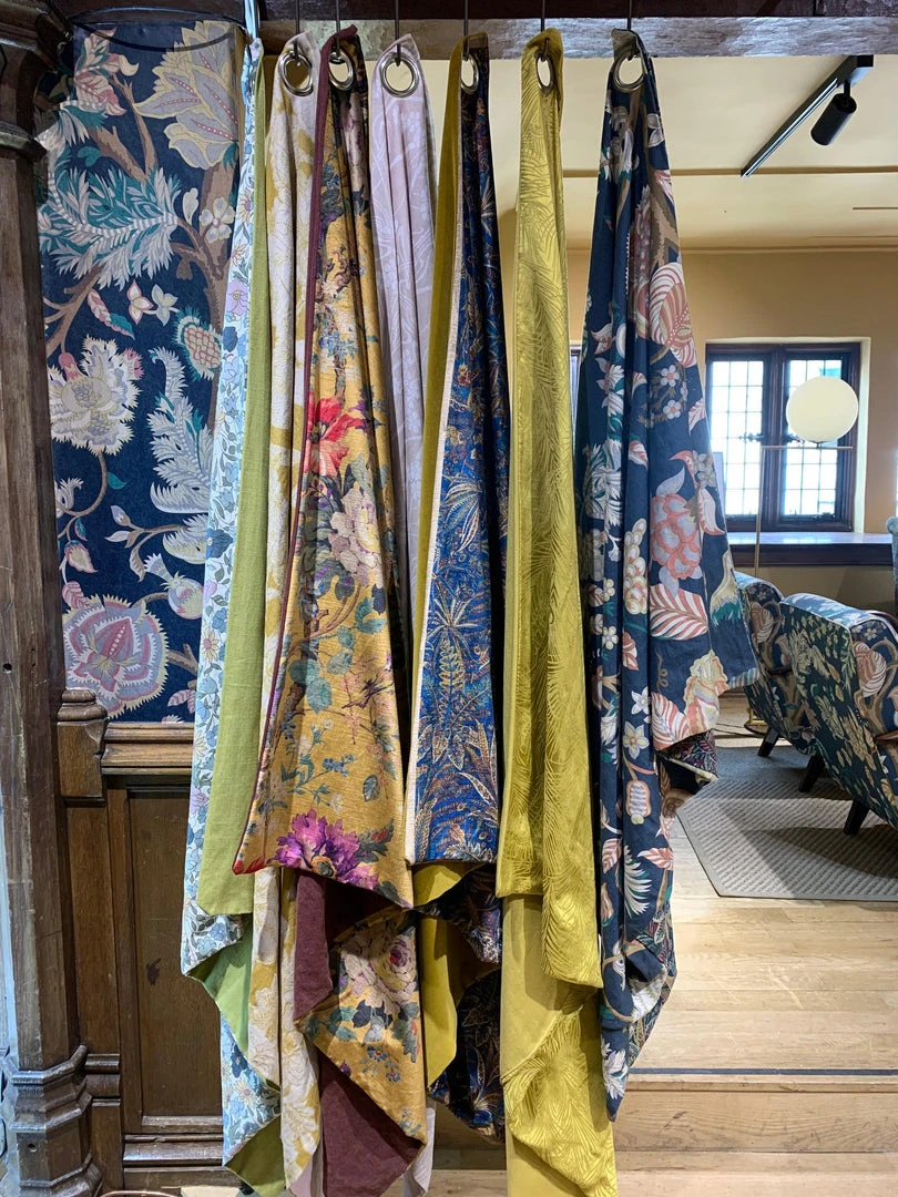 Liberty Fabrics New Felix Raison Emberton Linen - Dragonfly Design | Premium Heritage Fabric 18 Liberty Fabrics New Felix Raison Emberton Linen, Dragonfly