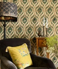 Mind The Gap Les Jardins Royaux Manor's Walls Wallpaper